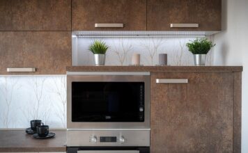 Gdzie powinna stać lodówka w kuchni?